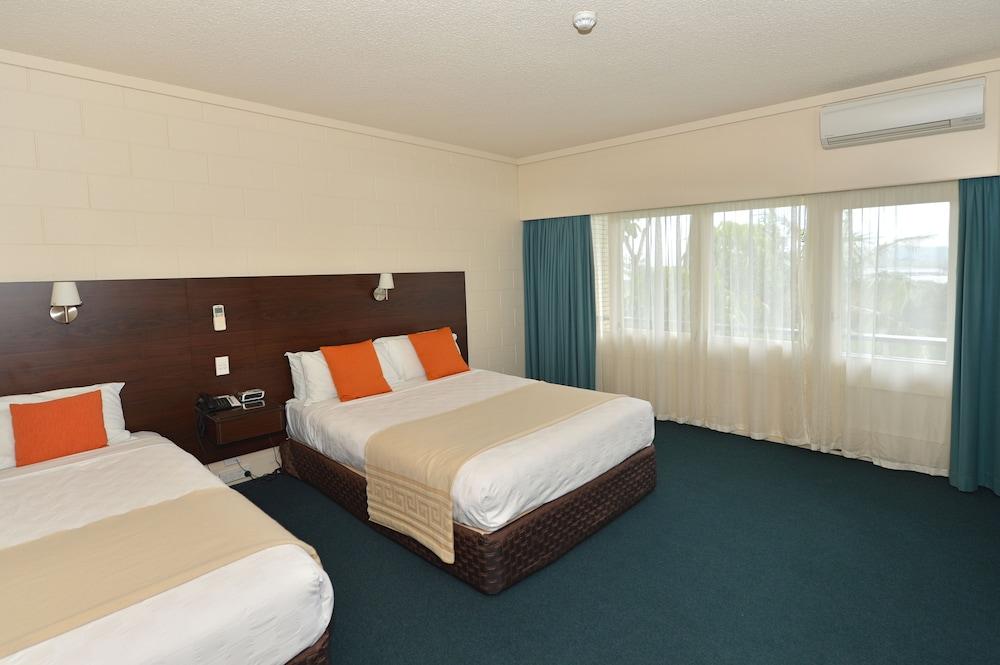 Comfort Hotel Flames Whangarei Buitenkant foto