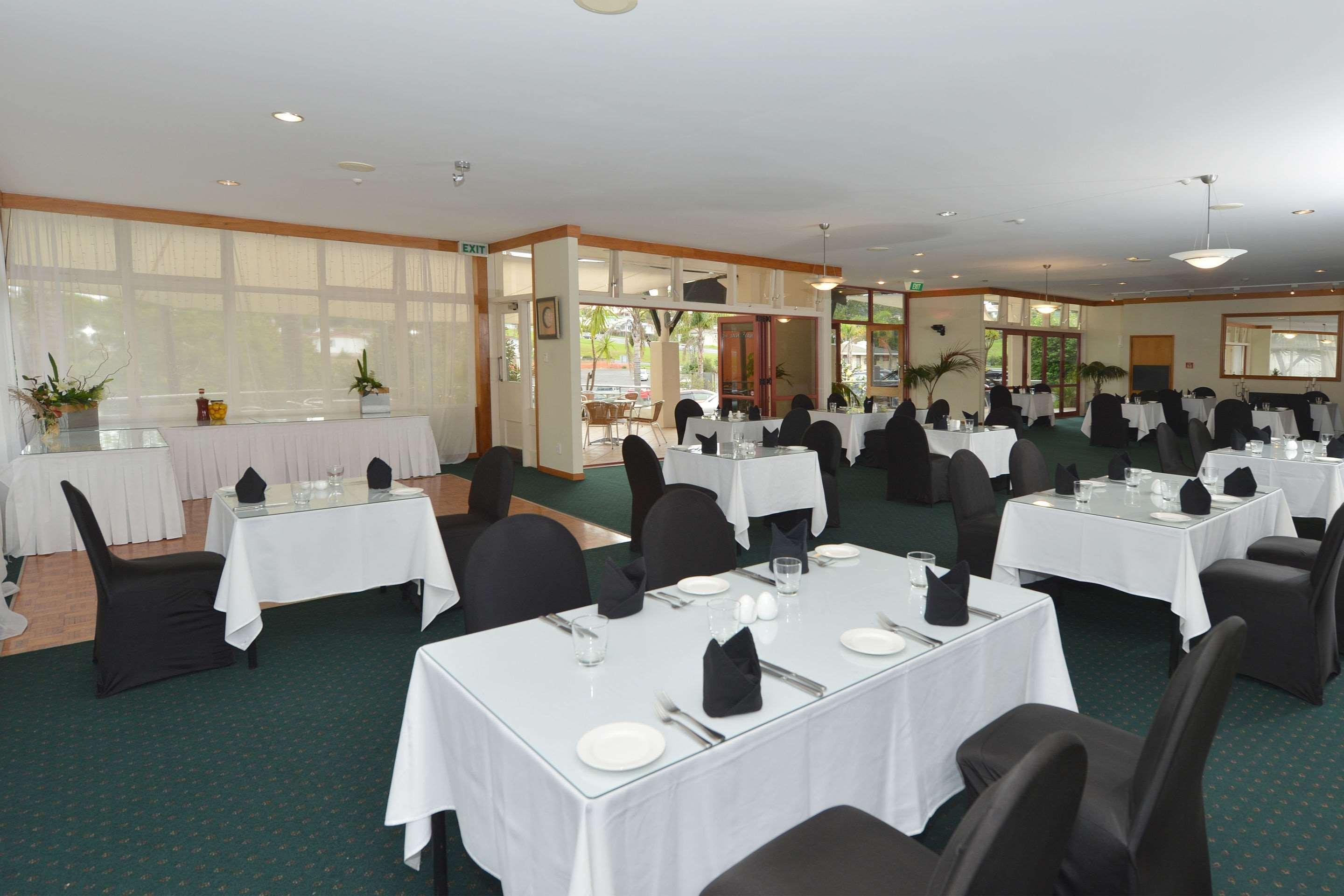 Comfort Hotel Flames Whangarei Buitenkant foto