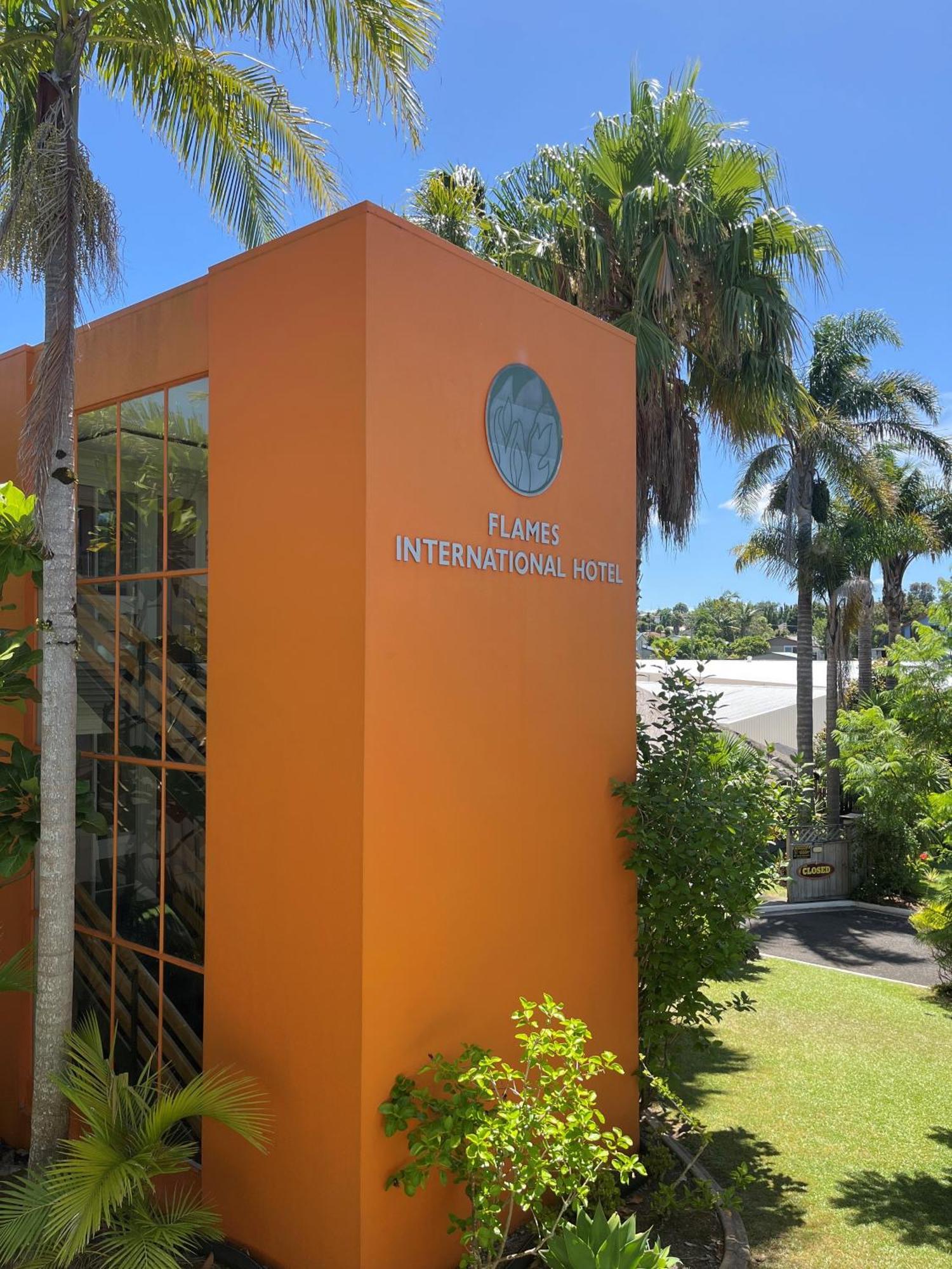 Comfort Hotel Flames Whangarei Buitenkant foto