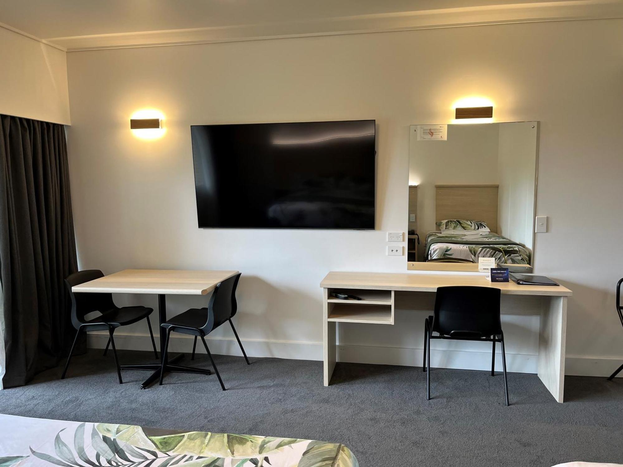 Comfort Hotel Flames Whangarei Buitenkant foto